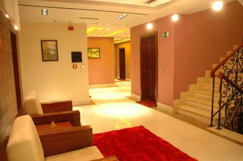 Vela Hotel Kryemëdhej Zewnętrze zdjęcie